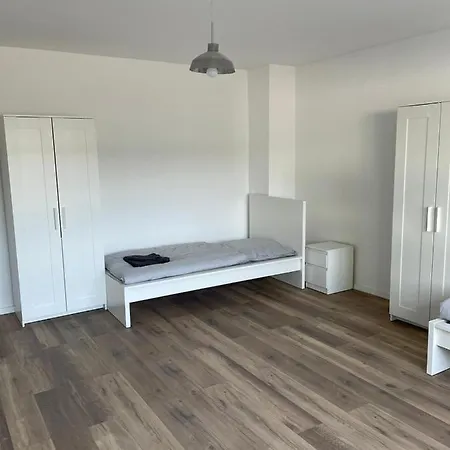 Estrella Living Rooms 93 Muelheim an der Ruhr Exterior photo